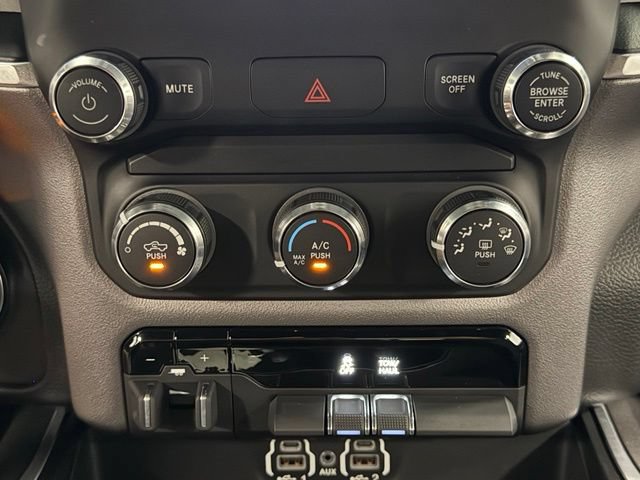 Used 2021 RAM 1500 Big Horn AWD/4WD image 30