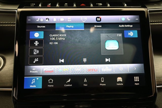 Used 2021 Jeep Grand Cherokee L Overland w/ Luxury Tech Group IV AWD/4WD image 20