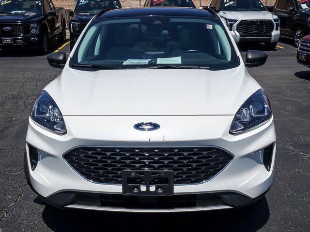 Certified 2022 Ford Escape SE w/ Convenience Package FWD image 5