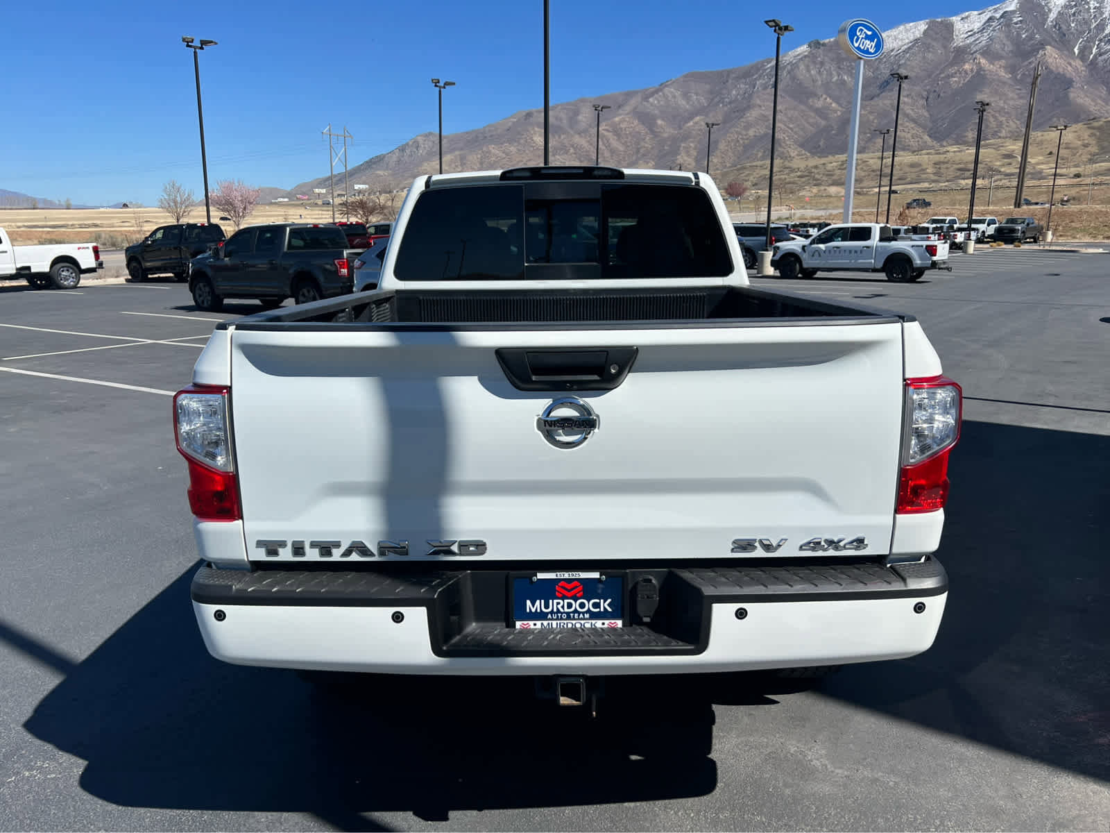 Used 2017 Nissan Titan SV image 9