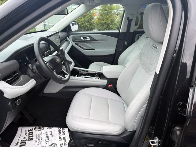 Certified 2025 Ford Explorer Platinum w/ Ultimate Package AWD/4WD image 13