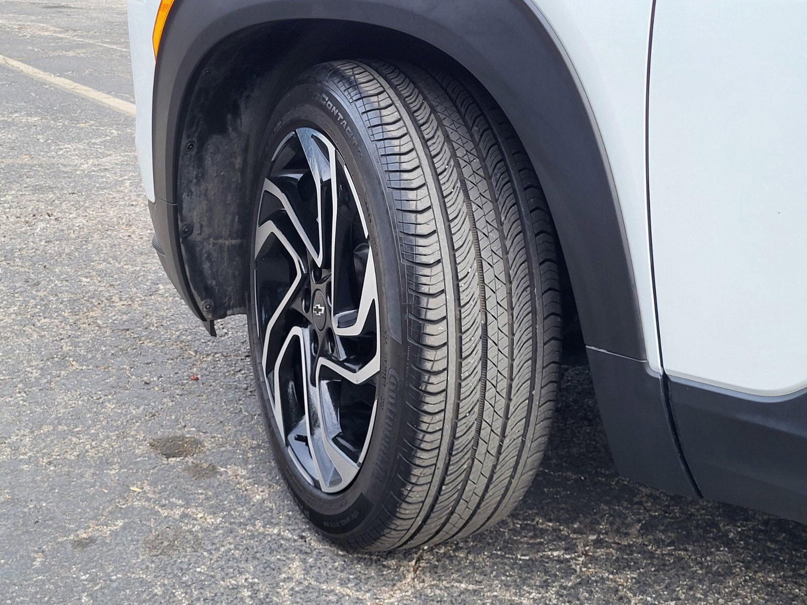 Used 2024 Chevrolet TrailBlazer RS w/ Driver Confidence Package image 33