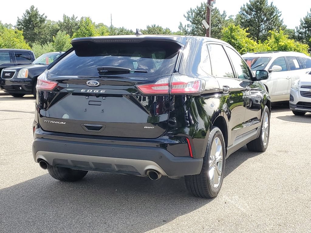 Certified 2024 Ford Edge Titanium AWD/4WD image 4