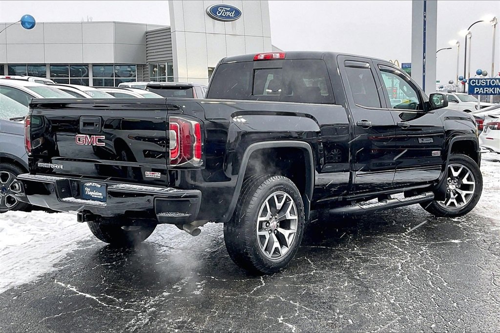 Used 2017 GMC Sierra 1500 SLT image 12