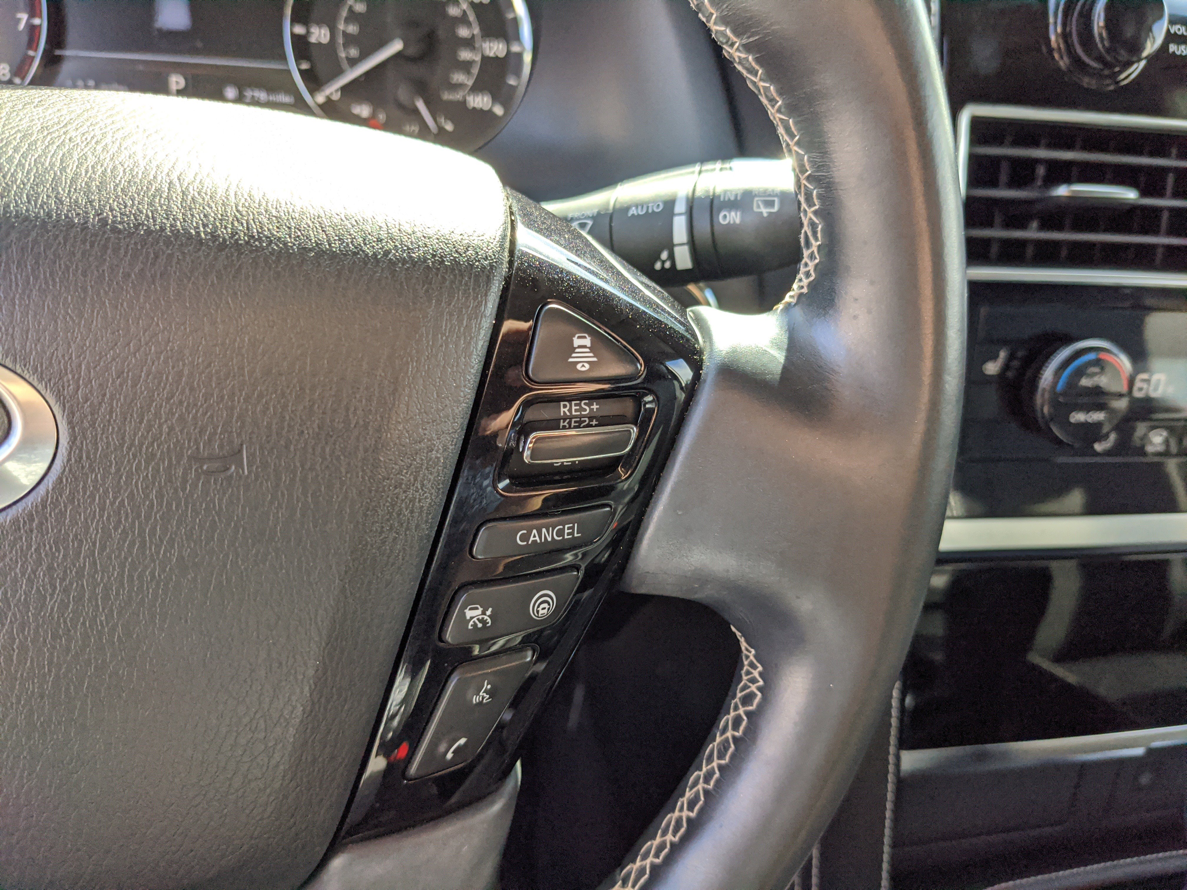 Used 2022 INFINITI QX80 Premium Select w/ Cargo Package image 33