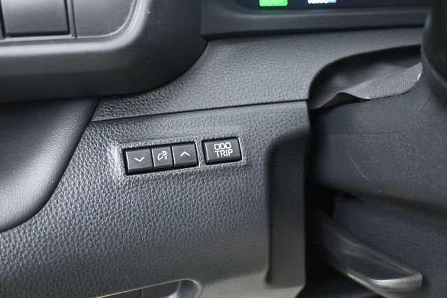 Used 2026 Toyota Crown AWD/4WD image 9