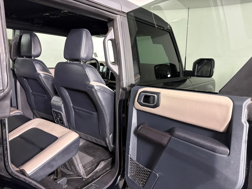 Certified 2024 Ford Bronco Wildtrak AWD/4WD image 33