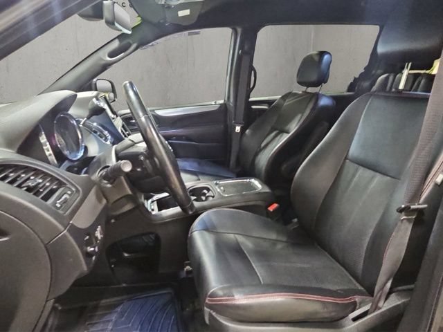Used 2019 Dodge Grand Caravan GT FWD image 14