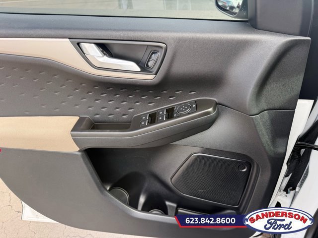 Certified 2020 Ford Escape SE image 10