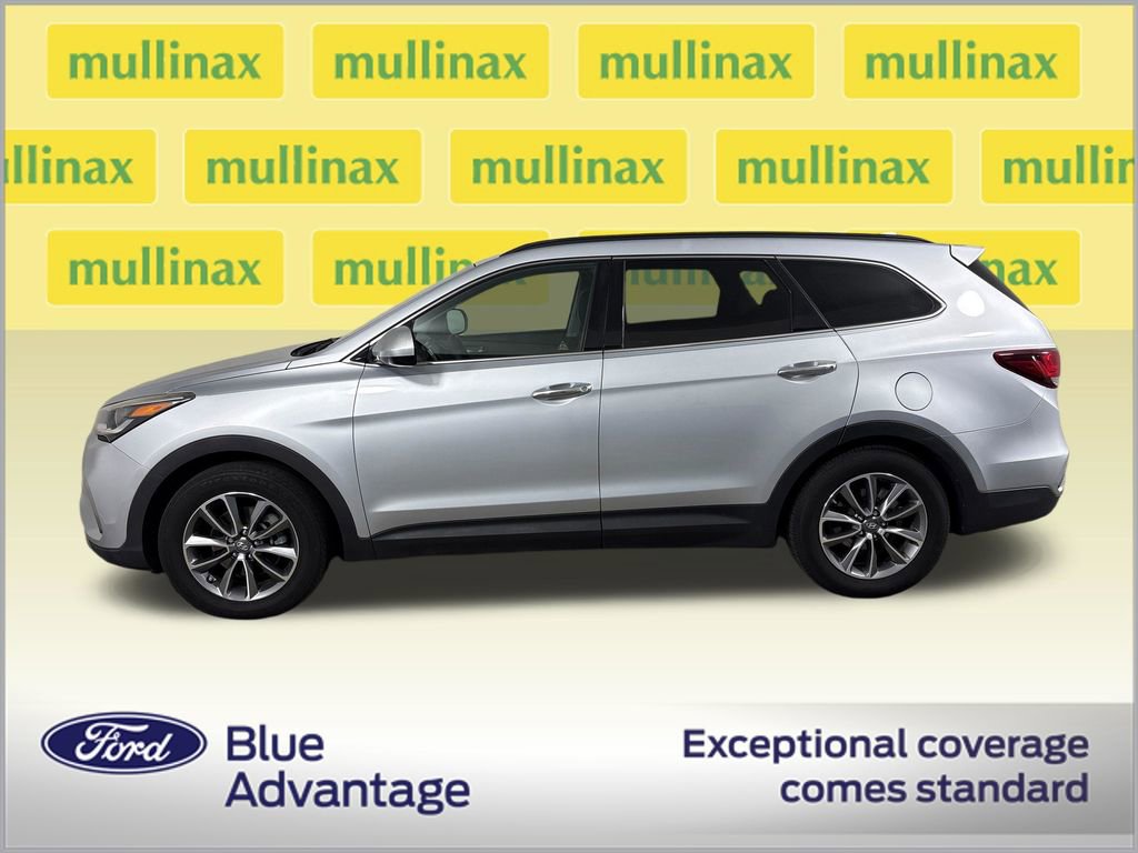 Used 2017 Hyundai Santa Fe SE w/ Cargo Package FWD image 10