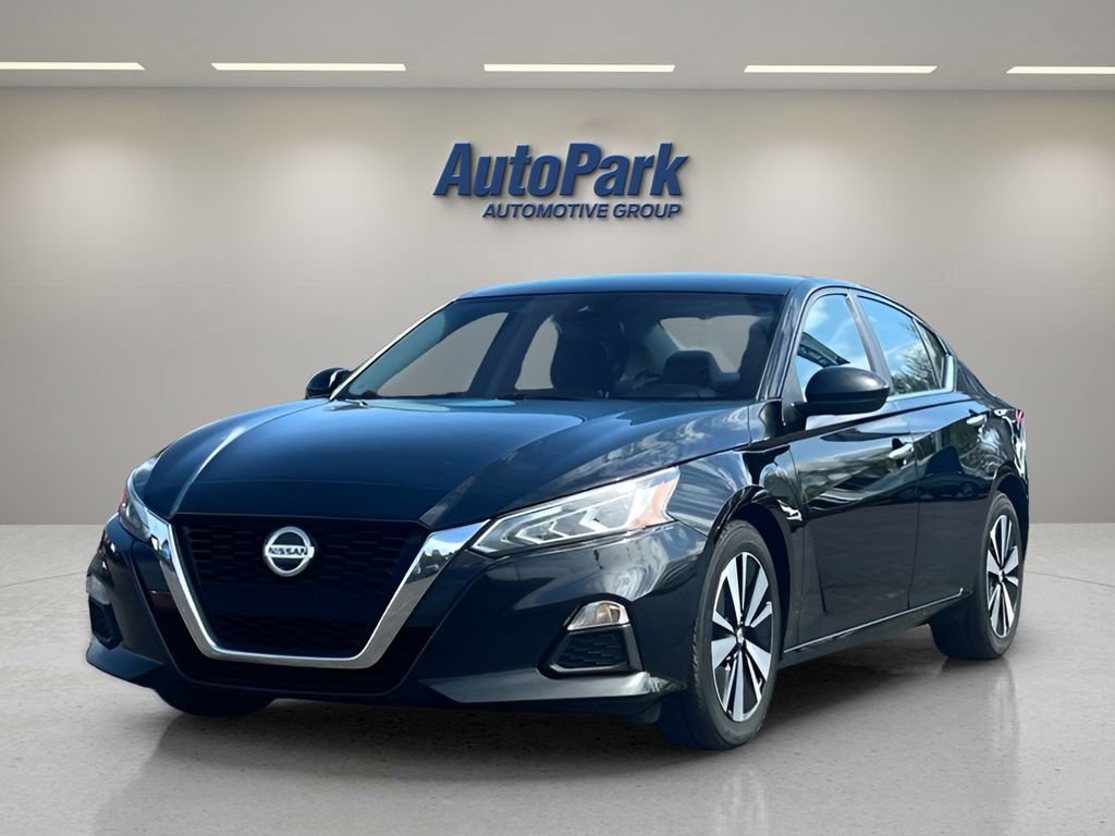 Used 2022 Nissan Altima 2.5 SV FWD image 3