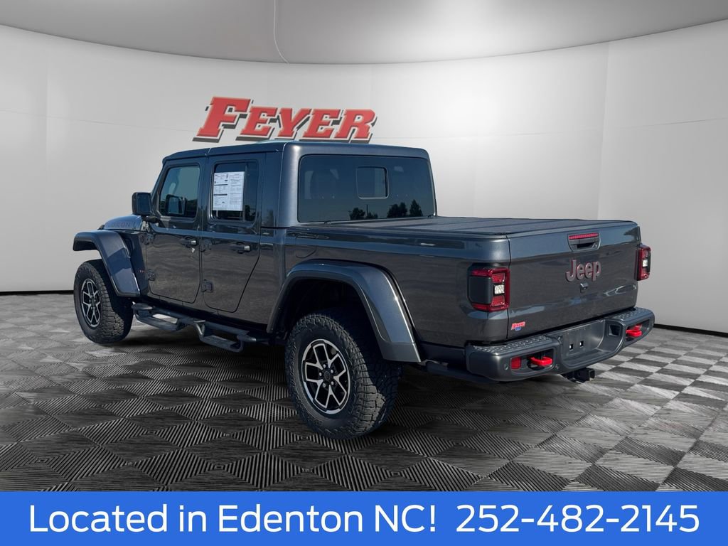 Used 2025 Jeep Gladiator Rubicon w/ Safety Group AWD/4WD image 4