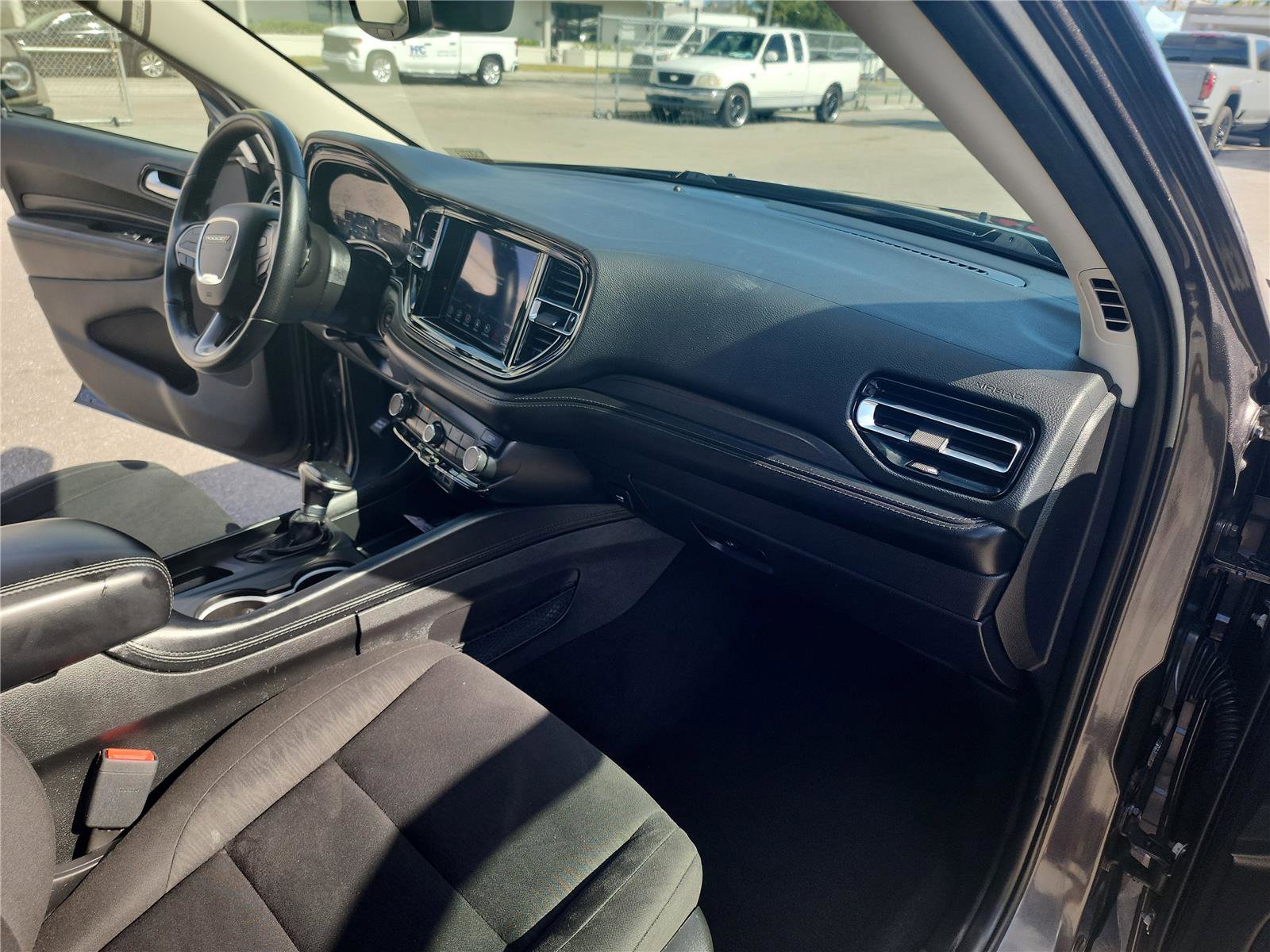 Used 2021 Dodge Durango SXT image 29