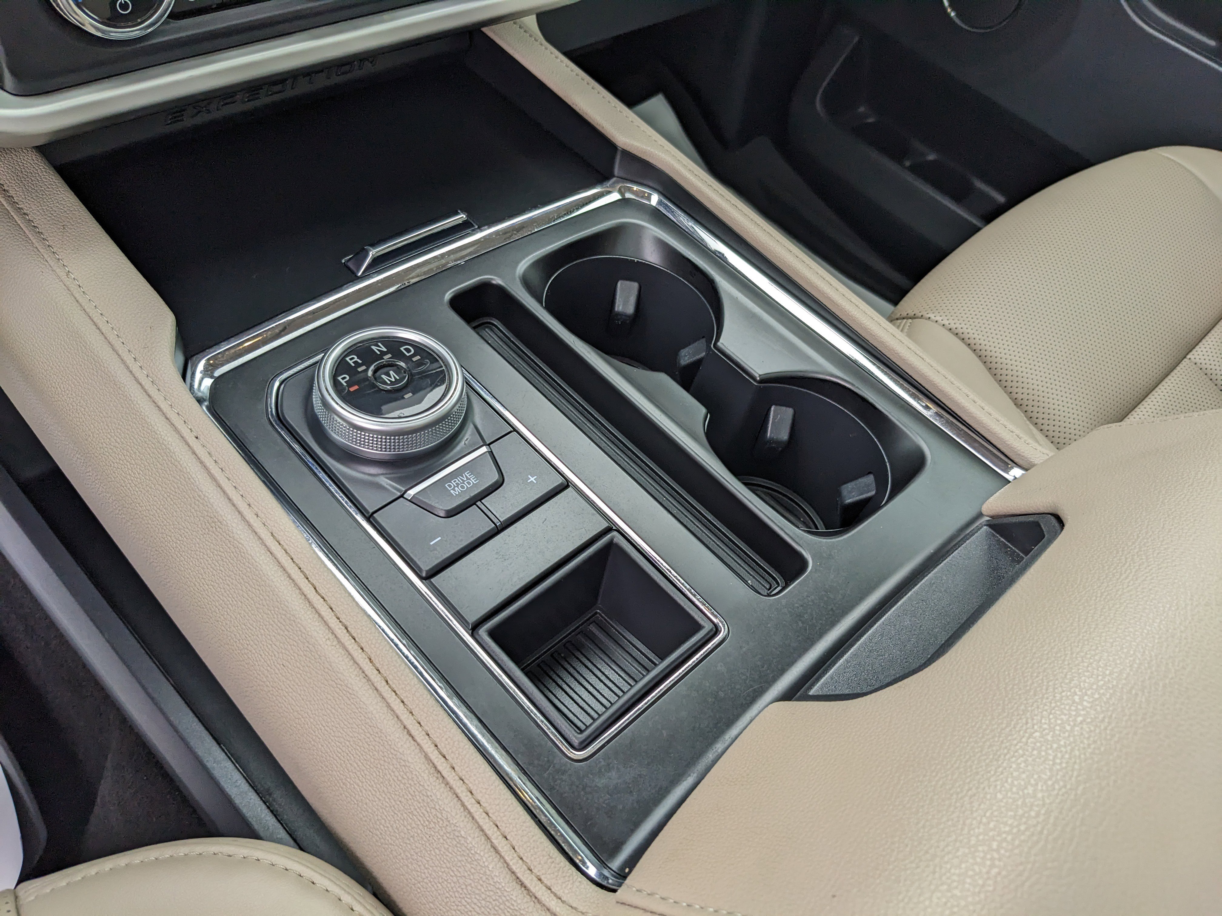 Certified 2022 Ford Expedition XLT image 31