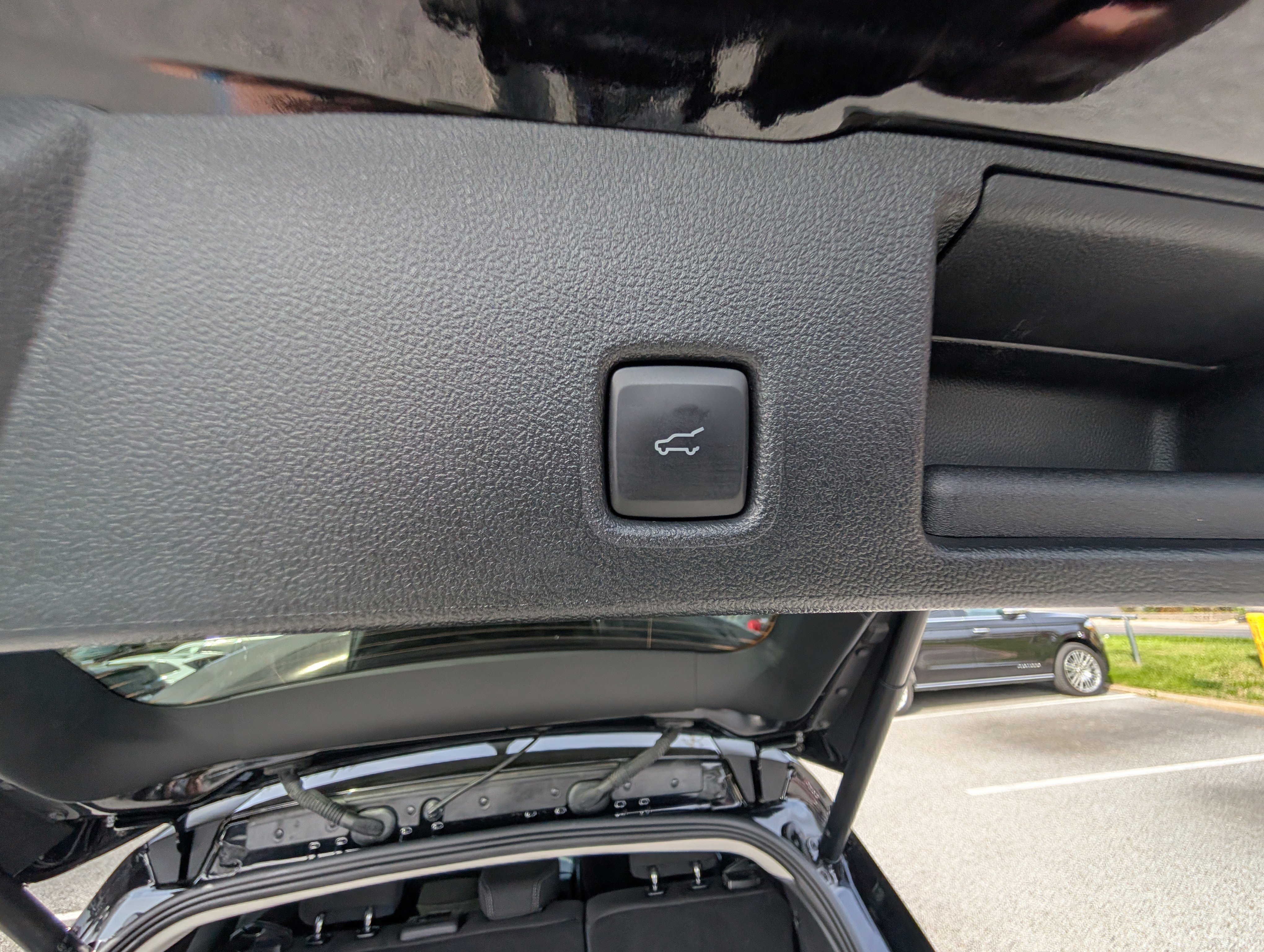 Certified 2024 Ford Escape Active w/ Cold Weather Package image 15