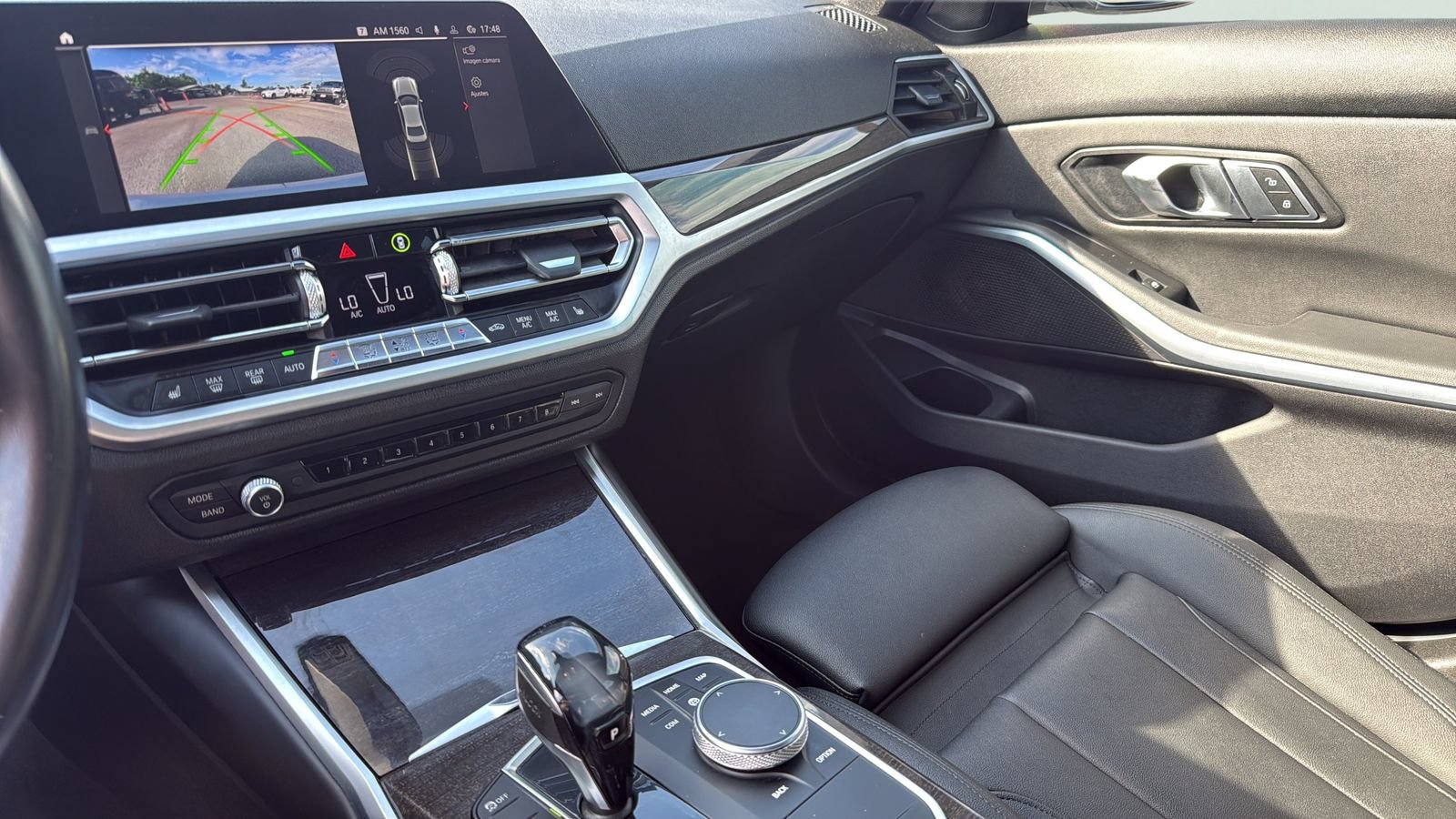 Used 2019 BMW 330i xDrive Sedan AWD/4WD image 16