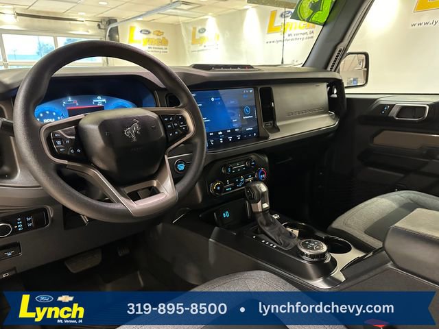 Certified 2025 Ford Bronco 2-Door w/ Sasquatch Package AWD/4WD image 9