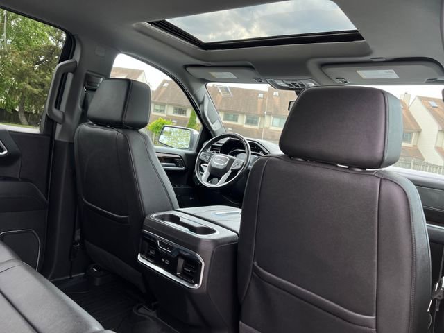 Used 2022 GMC Sierra 1500 SLT AWD/4WD image 34