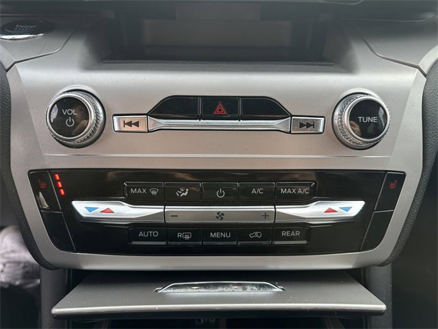 Certified 2022 Ford Explorer XLT image 24