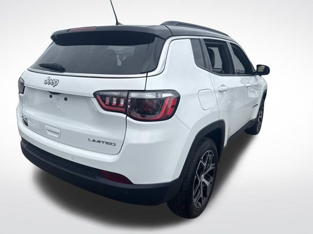 Used 2024 Jeep Compass Limited AWD/4WD image 8