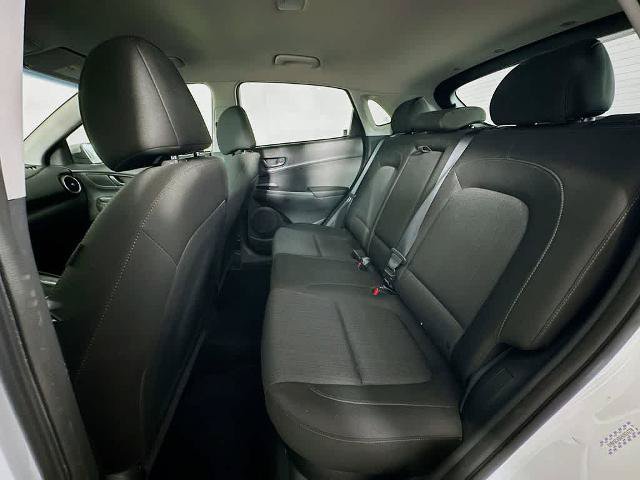 Used 2022 Hyundai Kona SEL w/ Cargo Package AWD/4WD image 13