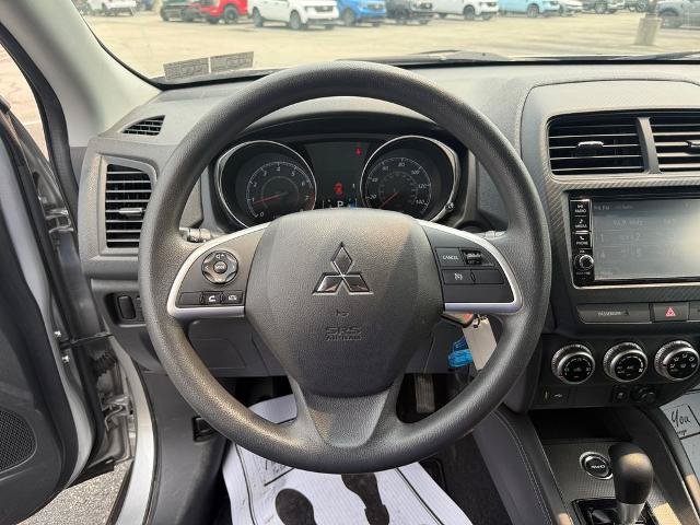 Used 2021 Mitsubishi Outlander Sport ES AWD/4WD image 15