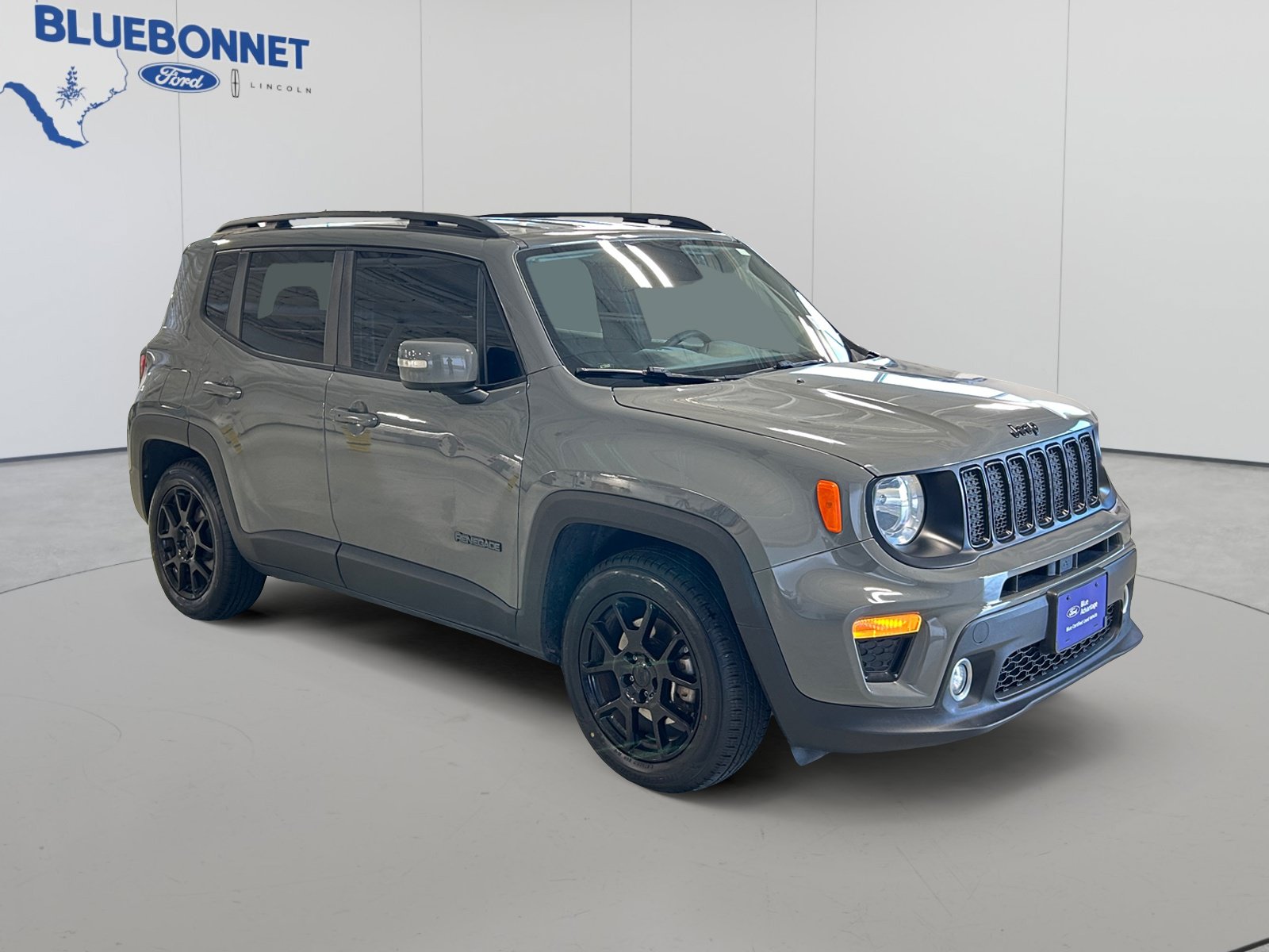 Used 2020 Jeep Renegade Altitude FWD image 3