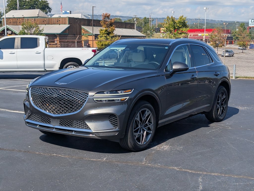 Used 2024 Genesis GV70 2.5T AWD/4WD image 3