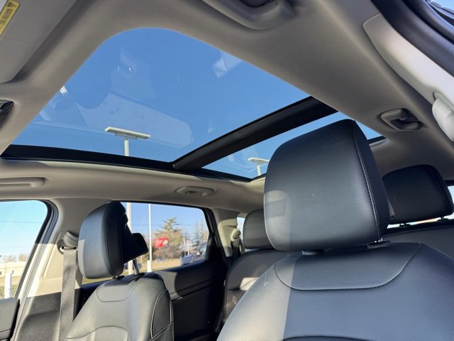 Used 2024 Kia Sportage SX image 14