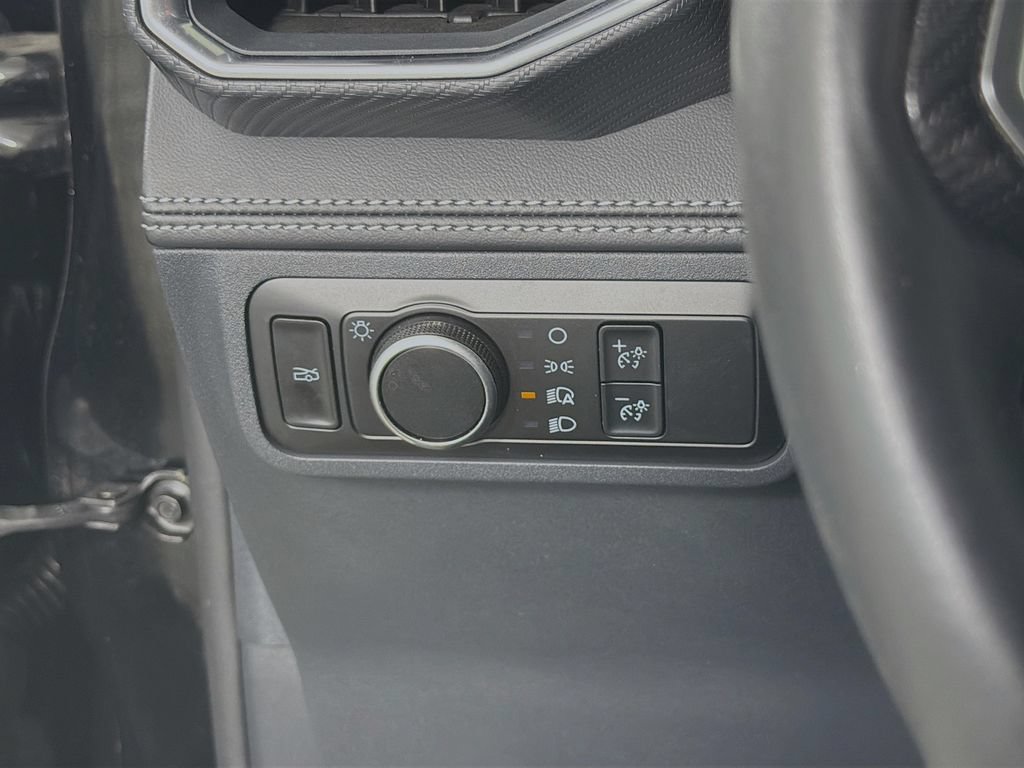 Certified 2024 Ford Mustang Premium RWD image 13