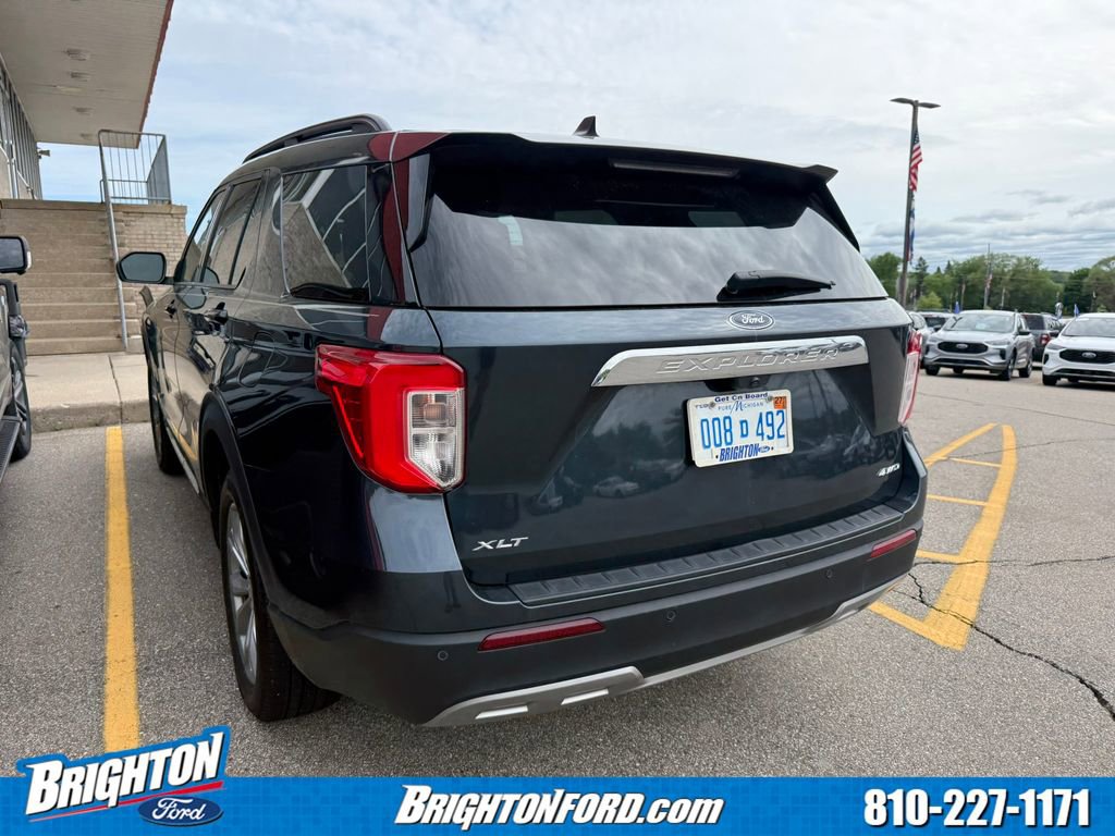 Certified 2023 Ford Explorer XLT w/ Equipment Group 202A AWD/4WD image 5