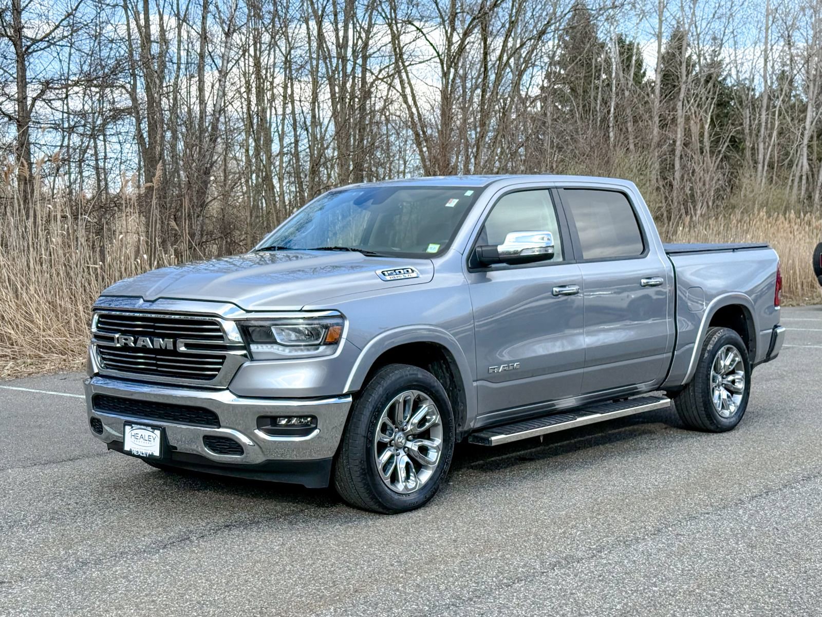 Used 2021 RAM 1500 Laramie AWD/4WD image 3