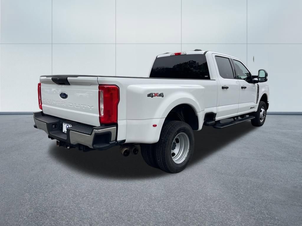 Certified 2024 Ford F350 XLT image 5