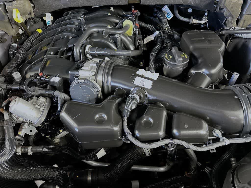 Used 2022 Jeep Grand Cherokee L Laredo w/ Luxury Tech Group I AWD/4WD image 9