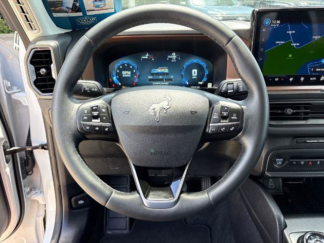 Certified 2025 Ford Bronco Sport Outer Banks w/ Outer Banks Tech Package+ AWD/4WD image 18