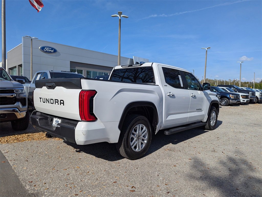 Used 2025 Toyota Tundra SR5 w/ SR5 Premium Package image 4