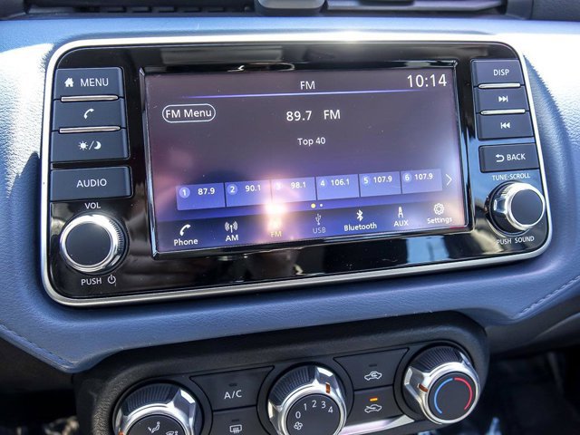 Used 2025 Nissan Versa SV FWD image 19