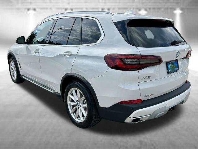 Used 2023 BMW X5 xDrive45e w/ Parking Assistance Package AWD/4WD image 7