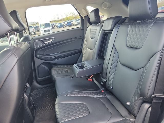 Certified 2024 Ford Edge Titanium AWD/4WD image 31