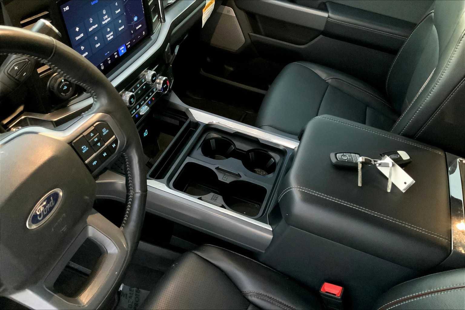 Certified 2024 Ford F250 Lariat w/ Lariat Ultimate Package image 15