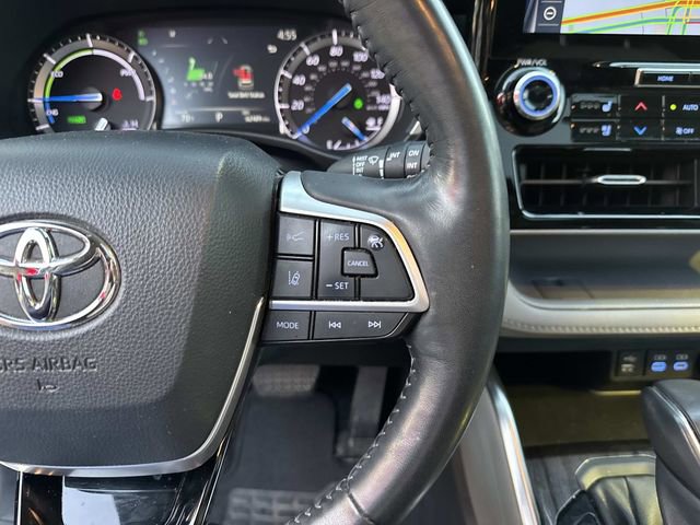 Used 2022 Toyota Highlander Limited image 24