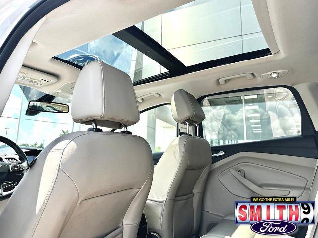 Certified 2017 Ford Escape Titanium FWD image 34