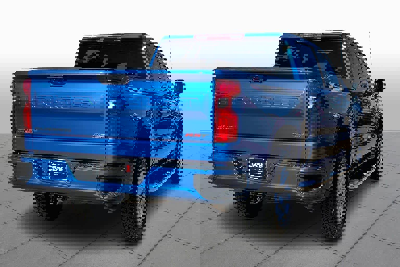 Used 2023 Chevrolet Silverado 1500 RST image 3