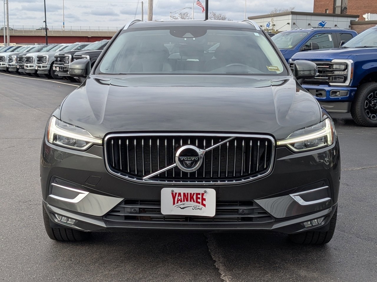 Used 2019 Volvo XC60 T5 Inscription w/ Protection Package image 9