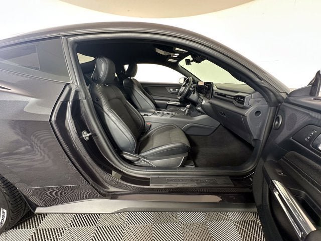 Certified 2024 Ford Mustang Coupe RWD image 6
