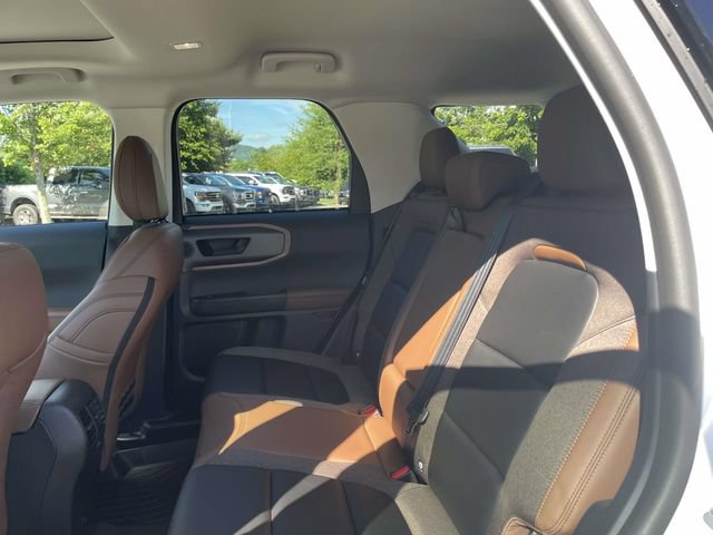 Certified 2025 Ford Bronco Sport Outer Banks w/ Outer Banks Tech Package+ AWD/4WD image 15