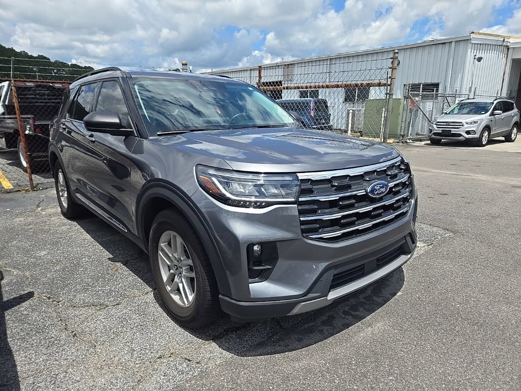 Certified 2025 Ford Explorer Active w/ Active Comfort Package