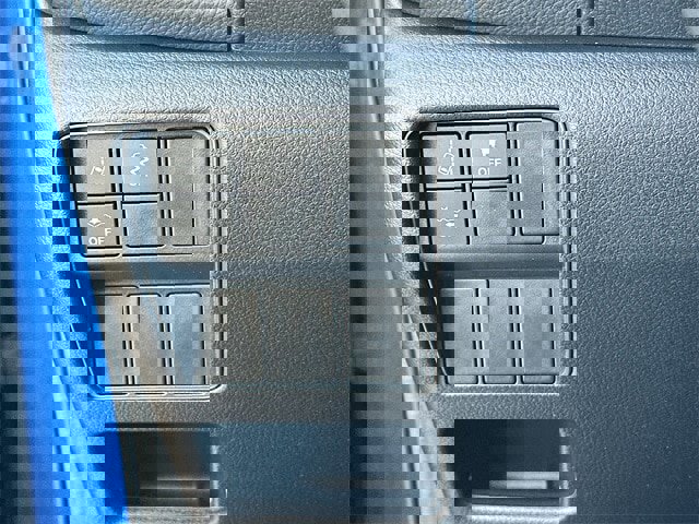 Used 2020 Honda CR-V EX image 10