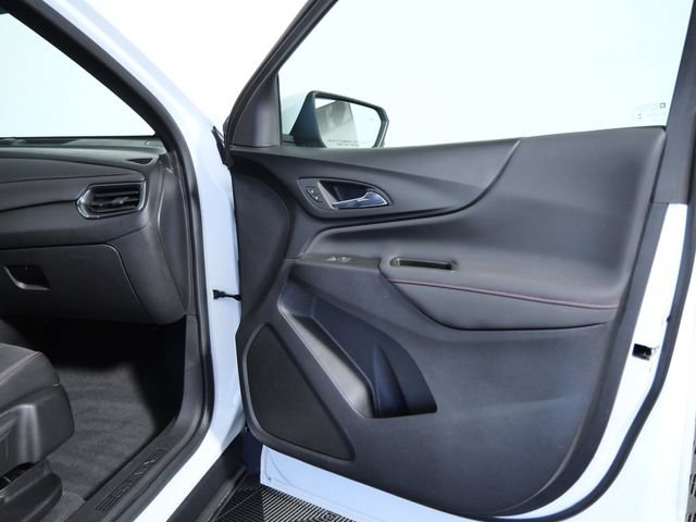 Used 2024 Chevrolet Equinox RS AWD/4WD image 9