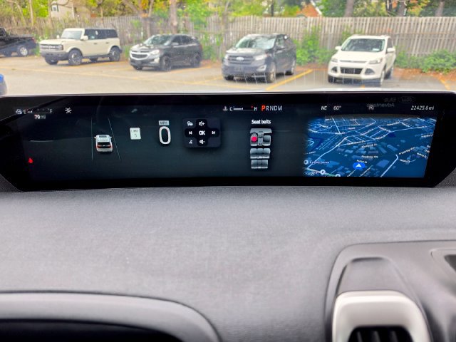 Certified 2025 Ford Expedition Active AWD/4WD image 23